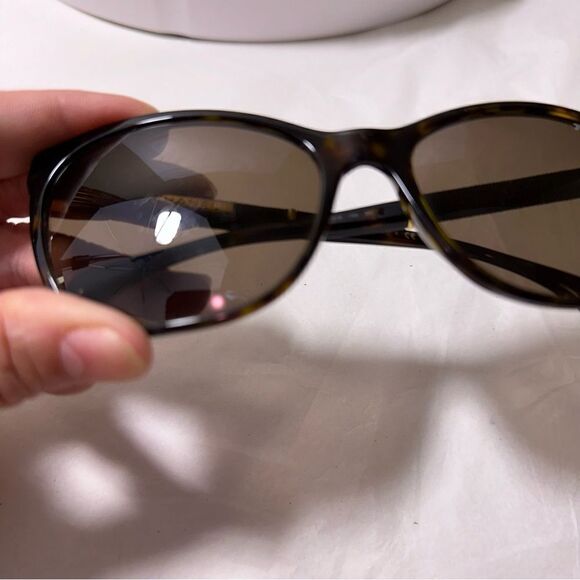 Chanel Women’s Denim & brown tortoise wayfarer sunglasses. Authentic - Picture 4 of 14